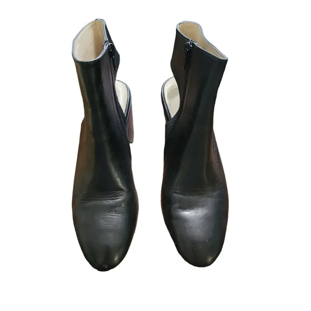 Bettye Muller Nominee black leather back cut out ankle booties 7.5